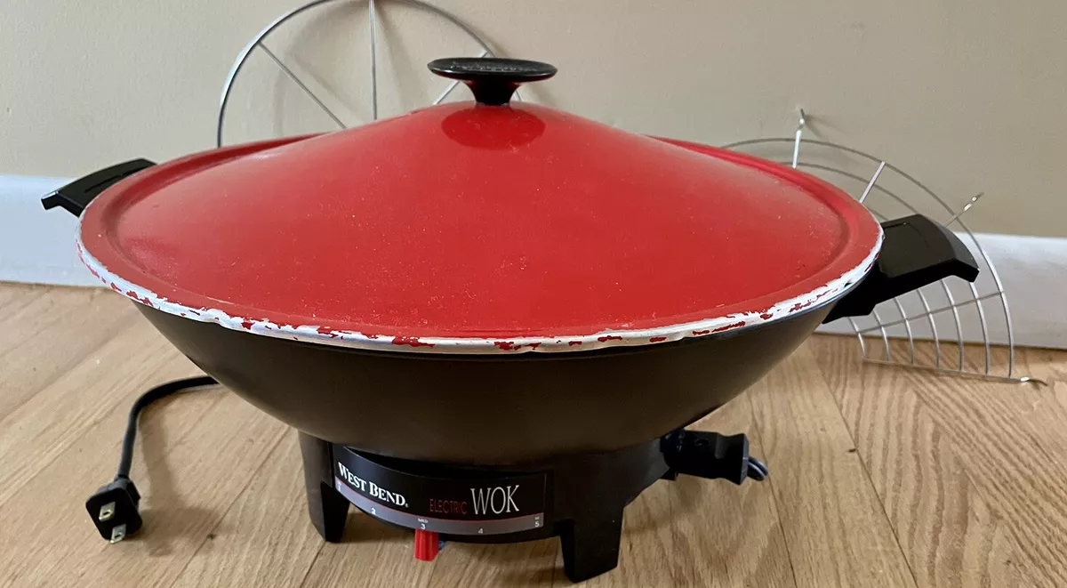 West Bend Electric Wok 79525 Red Black 6 Quart With Rack & Cord WORKS EUC