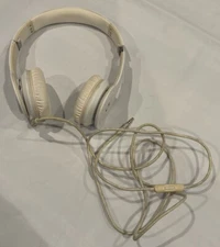 beats by dre headphones, White