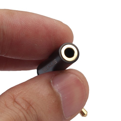 3.5mm Male To Female 90 Degree Right Angled Audio Adapter Jack Plug Connector - Picture 7 of 11