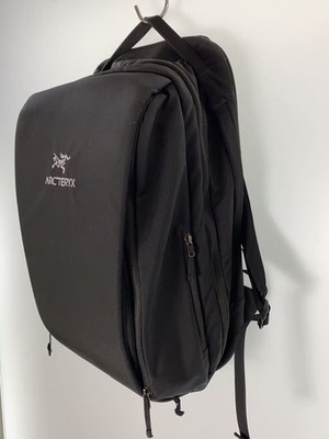 ARC'TERYX BLADE 28 Backpack -- BLK Plain | eBay