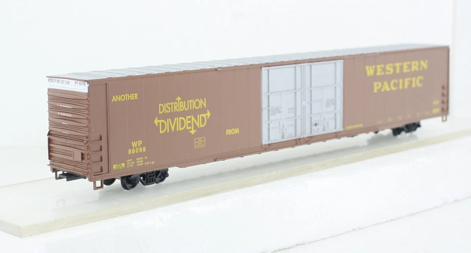 HO Athearn 1984 Western Pacific 86’ Hi Cube Box Car 4 Door WP 86098 - Image 2 of 4