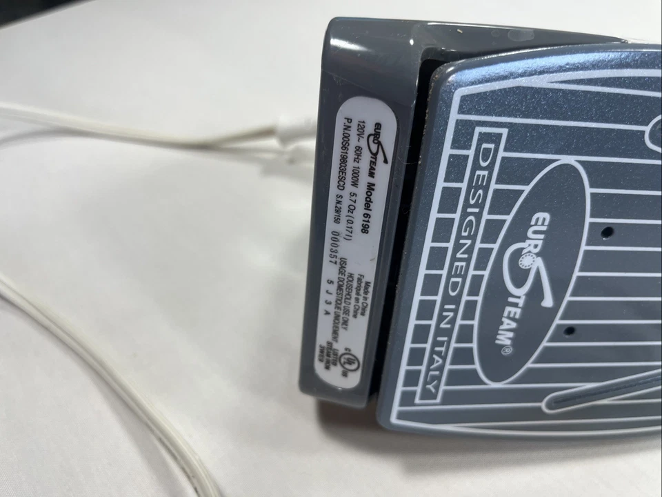 Plancha de Vapor EUROSTEAM Platinum Compact Modelo 6198 1000W Foto 4 de 4