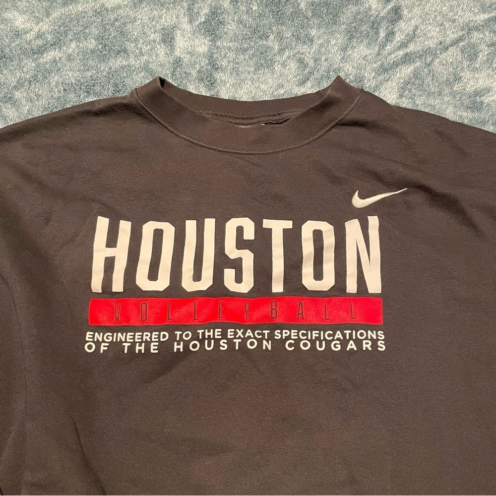Nike Houston Volleyball Cougars Cropped Sweatshirt Women's Size Large Dark Gray thumbnail 2