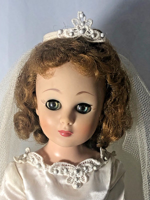 18'' Sweet Sue Sophisticate Doll All Vinyl Swivel Waist Pierced Ears Bride Doll