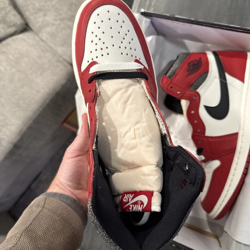 Nike Air Jordan 1 Retro Alto OG Chicago Lost and Found DZ5485-612 Para hombres Talla Nuevo Foto 4 de 4