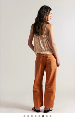 We The Free Dusted Clay Minimalist Moxie Barrel Jeans Size 26 NWOT