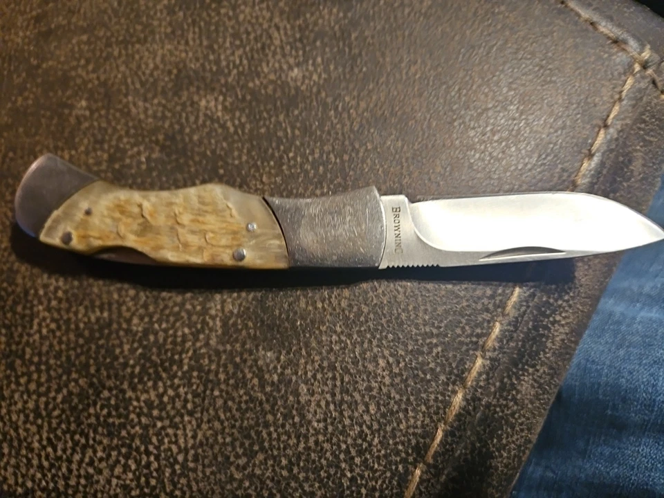 Browning Lockback Model Number 837. - Image 2 of 4