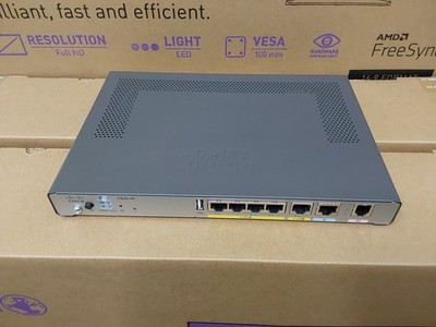 CISCO C926-4P V01 - ISR 900 Series