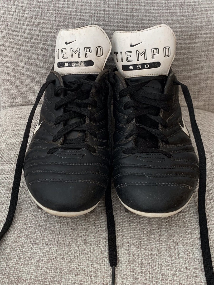 Rare Vintage 98 Nike Tiempo 650 Black White SG Football Boots Size