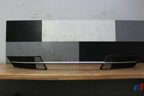 GITTER Vorne Original + BMW 5er E60 E61 LCI + Blende vorne Stoßstange + 7178098