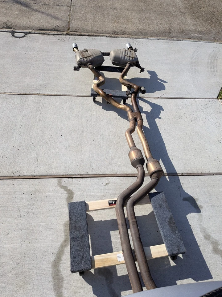 BMW E92 335is (N54) 2013 escape de rendimiento OEM Foto 4 de 4