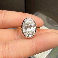 4.00 Ct Oval-Cut VVS1 Moissanite Women's Engagement Ring 14k Yellow Gold Plated