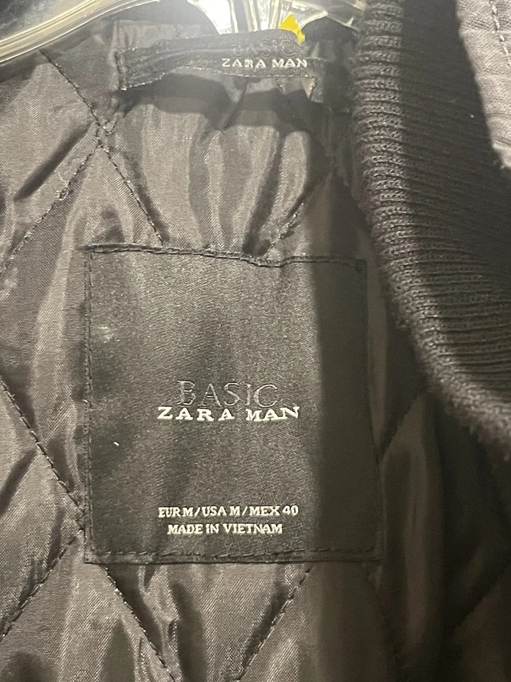 Chaqueta Parka Larga ZARA HOMBRE Rompevientos Sudadera con Capucha Abrigo Militar Grande Negra Gorpcore Foto 4 de 4