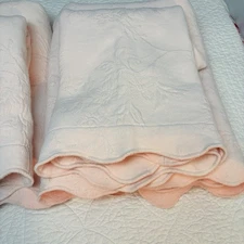 JCP Home Matelasse Coverlet And Pillow Sham Twin Soft Pink Scalloped 1 Of 2 Sets