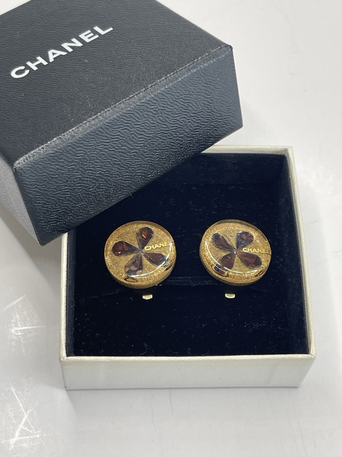 Chanel Clover Clip-On Earrings in Gold-Tone Metal