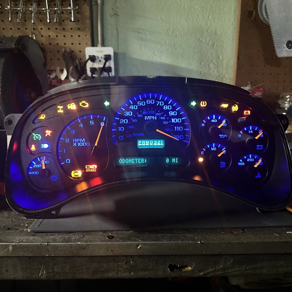 03-06 Chevy GMC Silverado Yukon Sierra Velocímetro Cluster Trans Temp OEM PROBADO Foto 2 de 4
