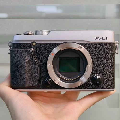 Fujifilm X-E1 XE1 XE-116.3MP Mirrorless Digital Camera Silver Body English - product listing photo