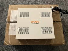 Aruba Instant On 1830 8-Port Gb Smart Switch US Cord (JL810A)