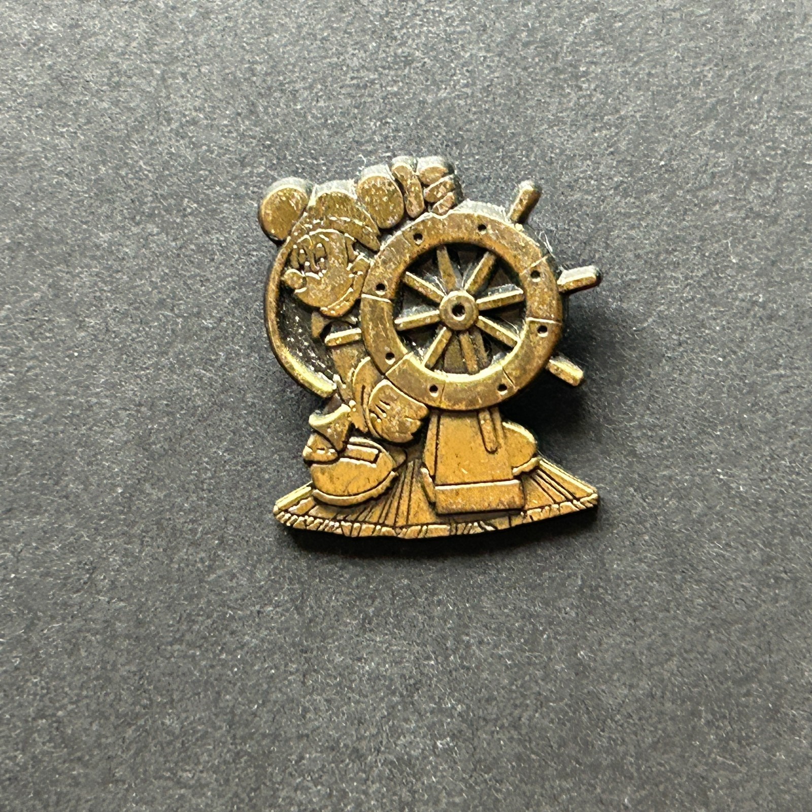 DCL - Helmsman Mickey - Bronze Ship Wheel - Disney Pin 3090
