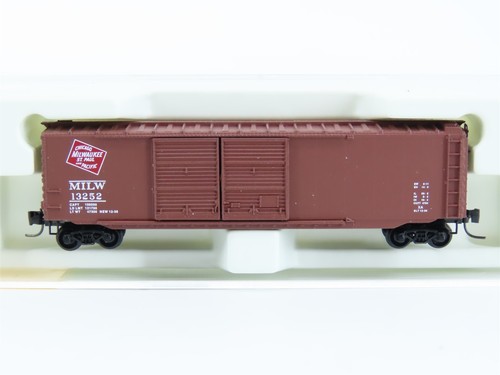 Microtrenes Kadee escala Z MTL 13713-2 CMStP&P MILW Milwaukee Road Boxcar #13252 | Zustand: Used
