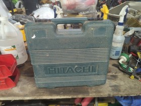 Hitachi N3804AB3 Air Crown Stapler 1-1/2 Inch with Case Tested