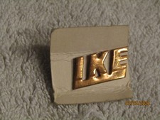 Vintage IKE Eisenhower Political Lapel Pin Pinback Green Duck Chicago NOS