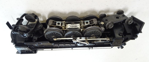 Lionel 6-18630 O Chicago and North Western 4-6-2 Steam Locomotive & Tender #2903 - Picture 2 of 22