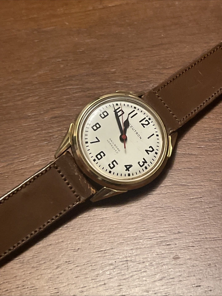 Reloj Accutron Railroad Vintage Caja Llena Oro 10k N2 Foto 4 de 4