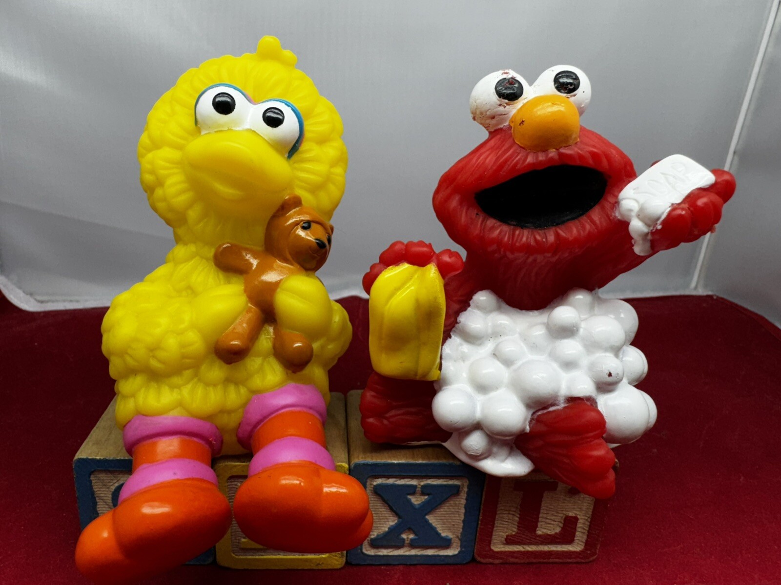 Sesame Street Big Bird And Elmo Shampoo Bottle Tops Vintage