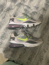 Nike Kids Tennis Shoes Size 7Y Slightly Used