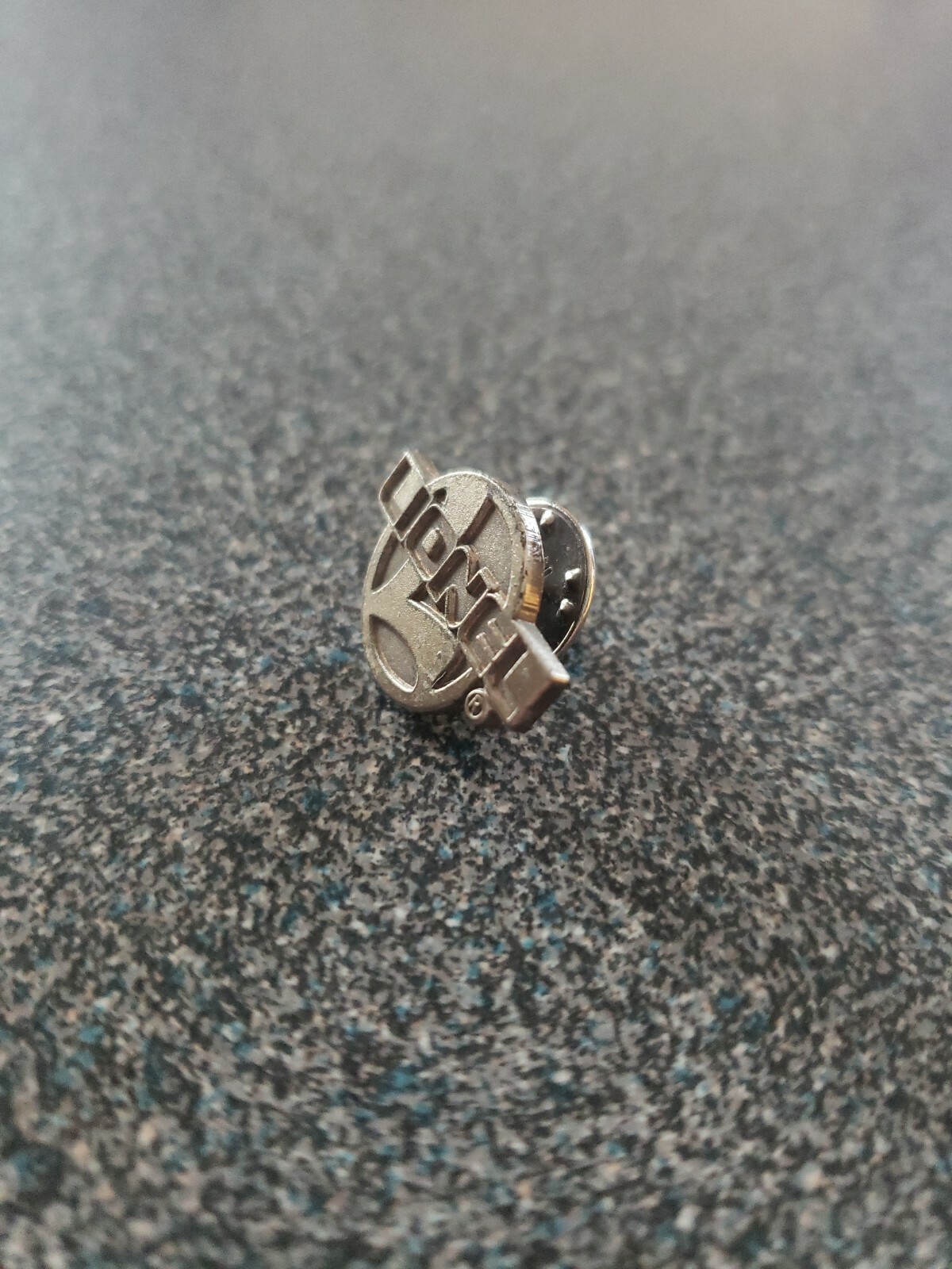 Picture 2 of 5