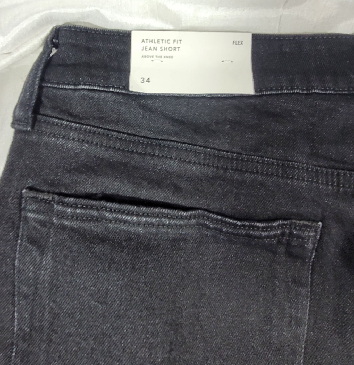 American Eagle Men's Flex Athletic Fit Above the Knee Jean Shorts - Black - 34