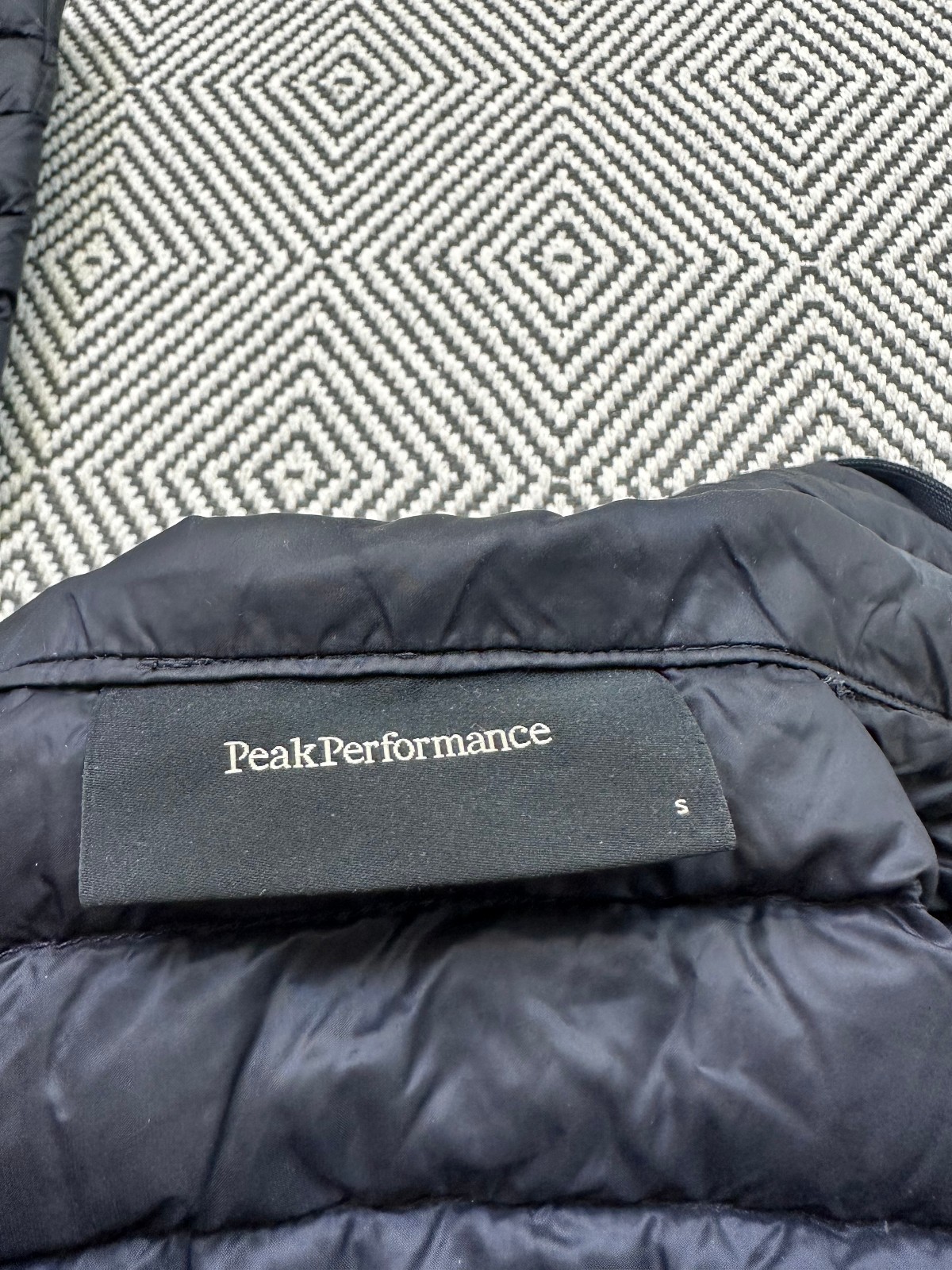 Peak Performance  Women Down Jacket Lightweight B… - image 7