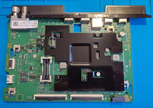 Mainboard BN41-02844E-000 aus einem Samsung 55" Crystal UHD 4K TV GU55AU8079UXZG