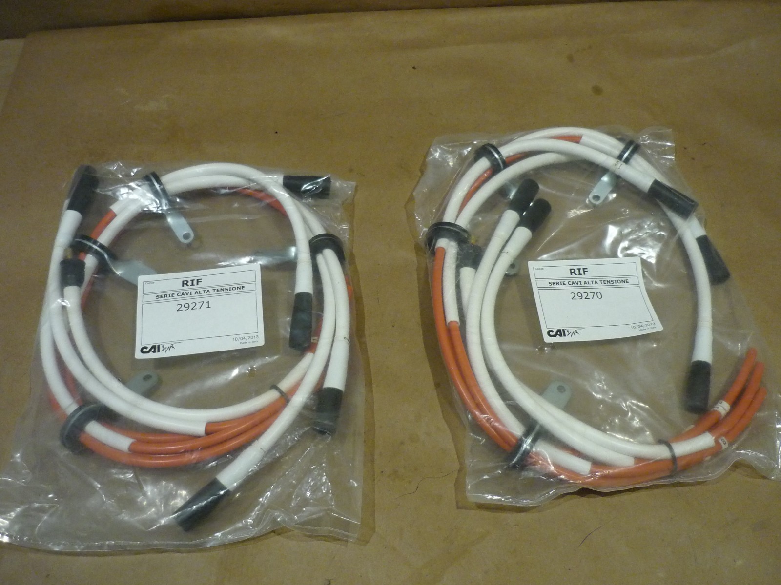Ferrari Daytona 365 GTB4 - RH & LH Bank HT Lead Set (NEW)-P/N 29270-29271