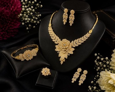 Luxus 18K Vergoldet Edelstahl Schmuck Set für Damen Dubai Stil Set