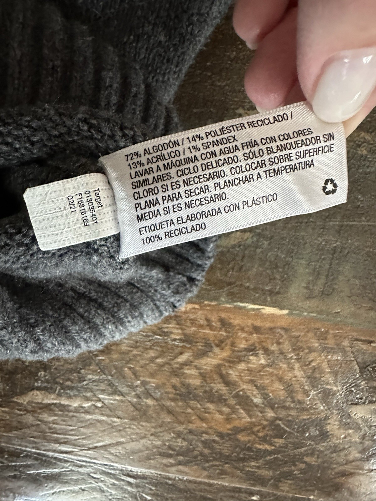 Universal Threads Women’s M Gray Collared Quarter… - image 7