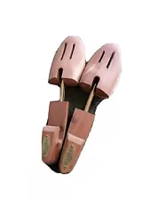 Woodlore Adjustable Men's Shoe Tree Pair Cedar 