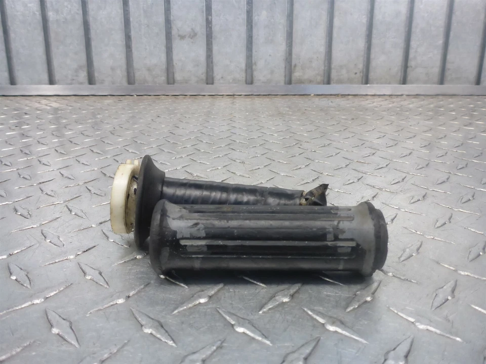 Дроссельная заслонка рукоятки 05 Suzuki GS500E GS 500 E  - Изображение 3 из 3