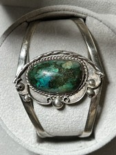 Vintage Sterling Silver Cuff Bracelet With Green Stone Sz 6 1/4 , 29.1 G