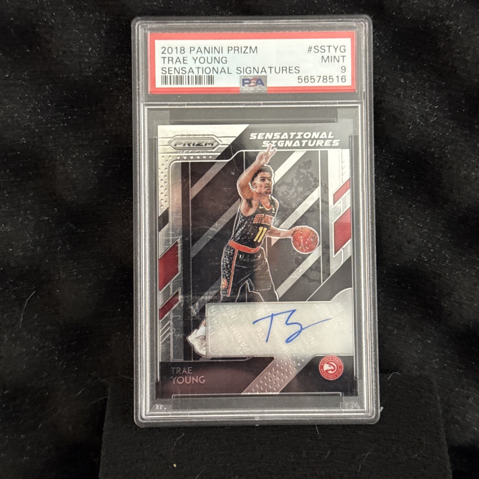 2018-19 Panini Prizm - Sensational Signatures Trae Young #SS-TYG Choice Prizm...