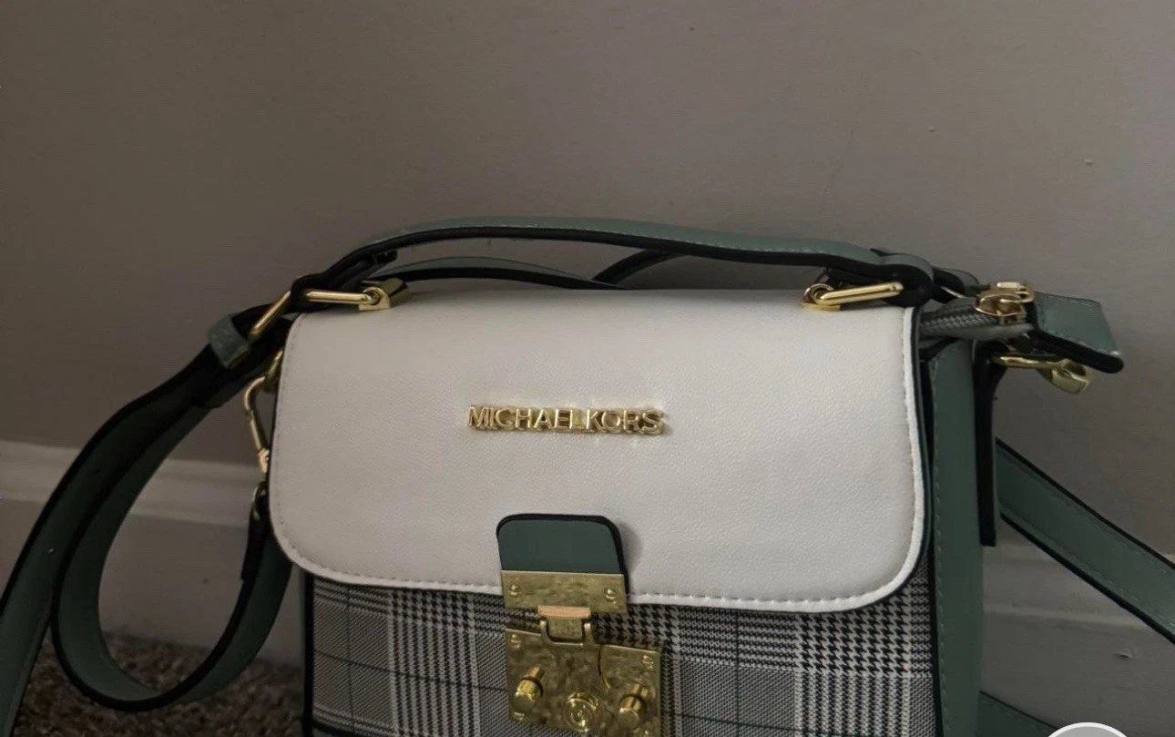 Borsa a tracolla Michael Kors Disponibilità a negoziare un prezzo! usata pochissimo!