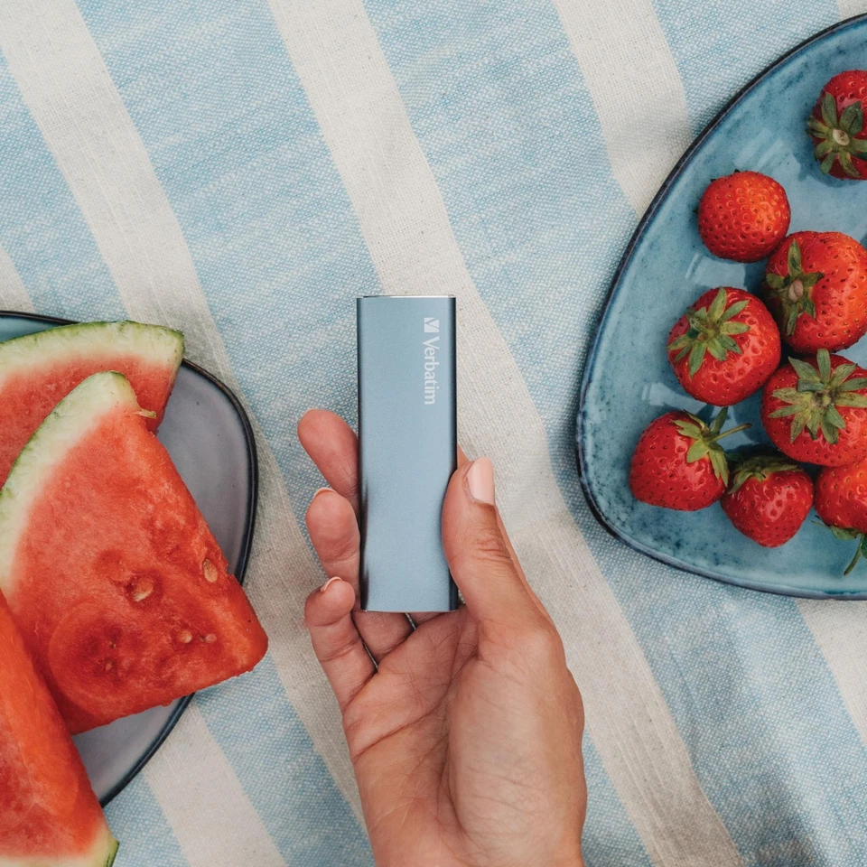 Verbatim Vx500 2TB External SSD Space Gray USB 3.1 Gen 2 High Speed Storage - Image 3 of 4