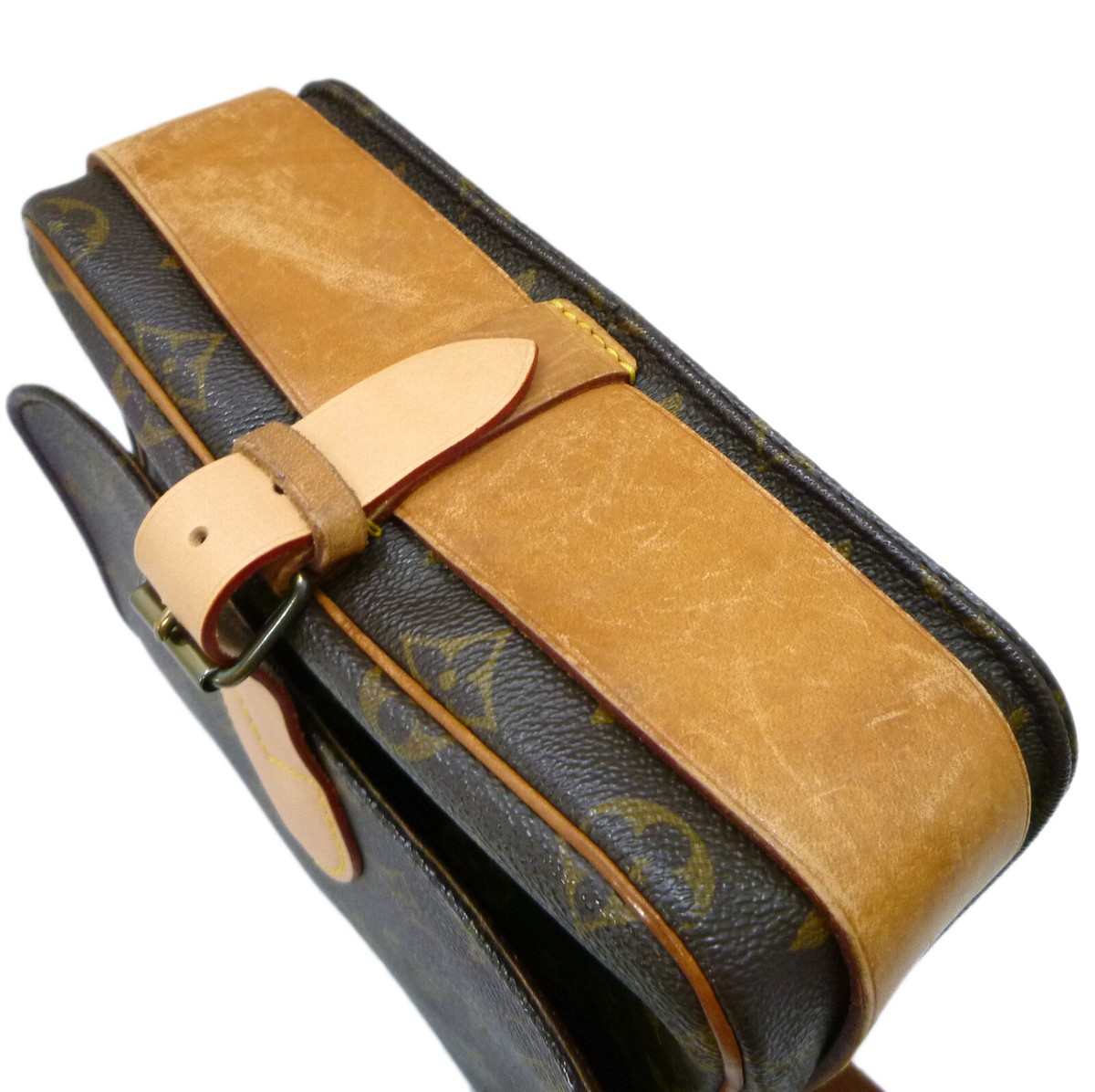 Authentic LOUIS VUITTON Cartouchiere MM LV Shoulder Bag Authentic LOUIS VUITTON Cartouchiere MM LV Shoulder Bag