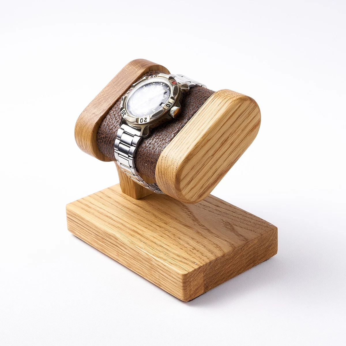 Oak wood clearance watch