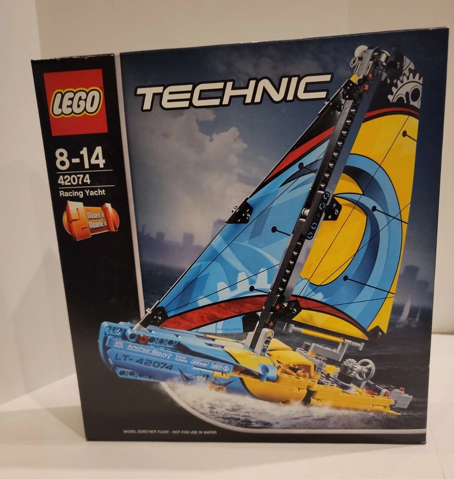 LEGO Technic Racing Yacht 2018 (42074) nuevo en caja sellado retirado Foto 2 de 4