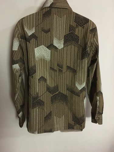 1970s Vintage Men's Montgomery Ward Brown Pattern Nylon Disco Button Down Shirt - Picture 3 of 5