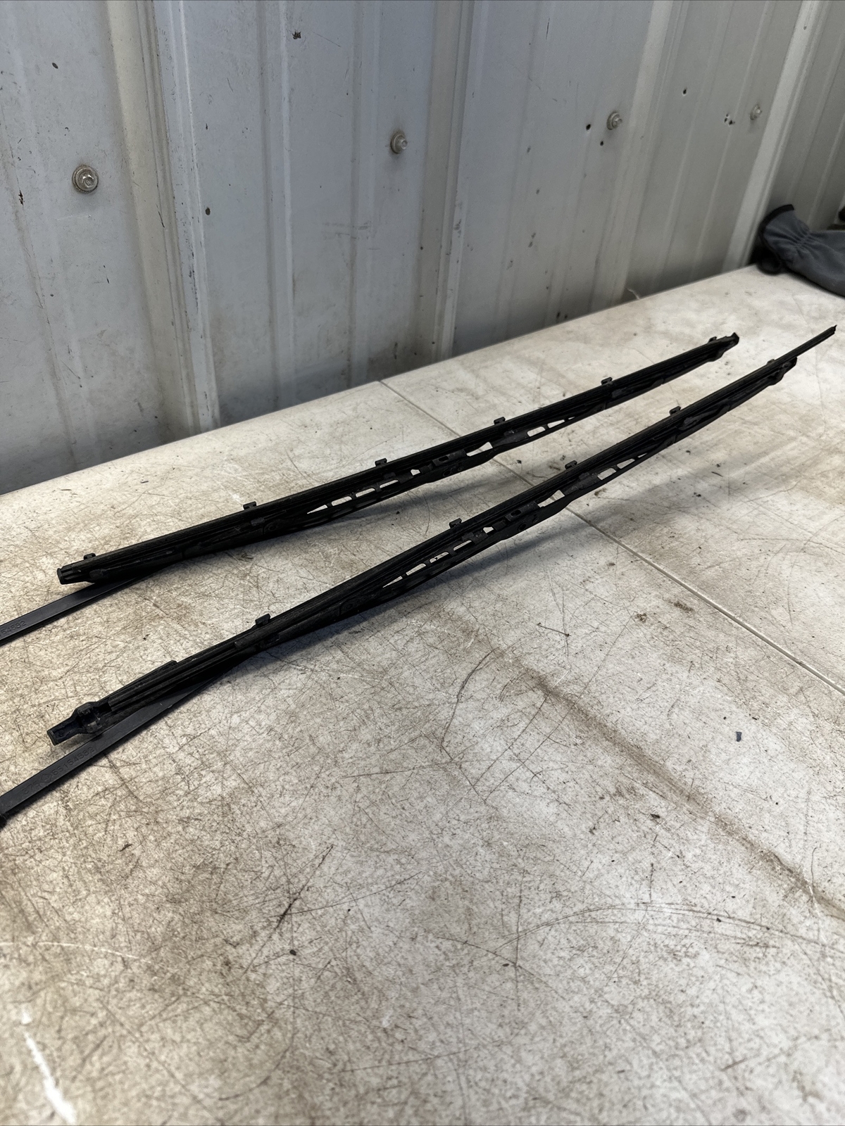 19942001 Dodge Ram 1500 2500 3500 Wiper Arms Windshield Arm Wipers