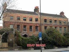 PHOTO  STEPNEY 133-139 MILE END ROAD MILE END ROAD MILE END. BUILT BY THOMAS AND