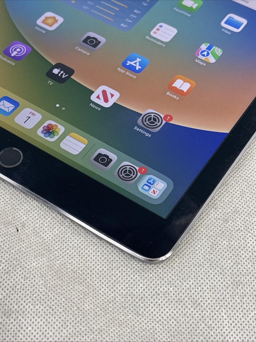 【シャッター音なし】iPad Pro2016年(9.7インチ) Apple iPad Pro (2016) 9.7